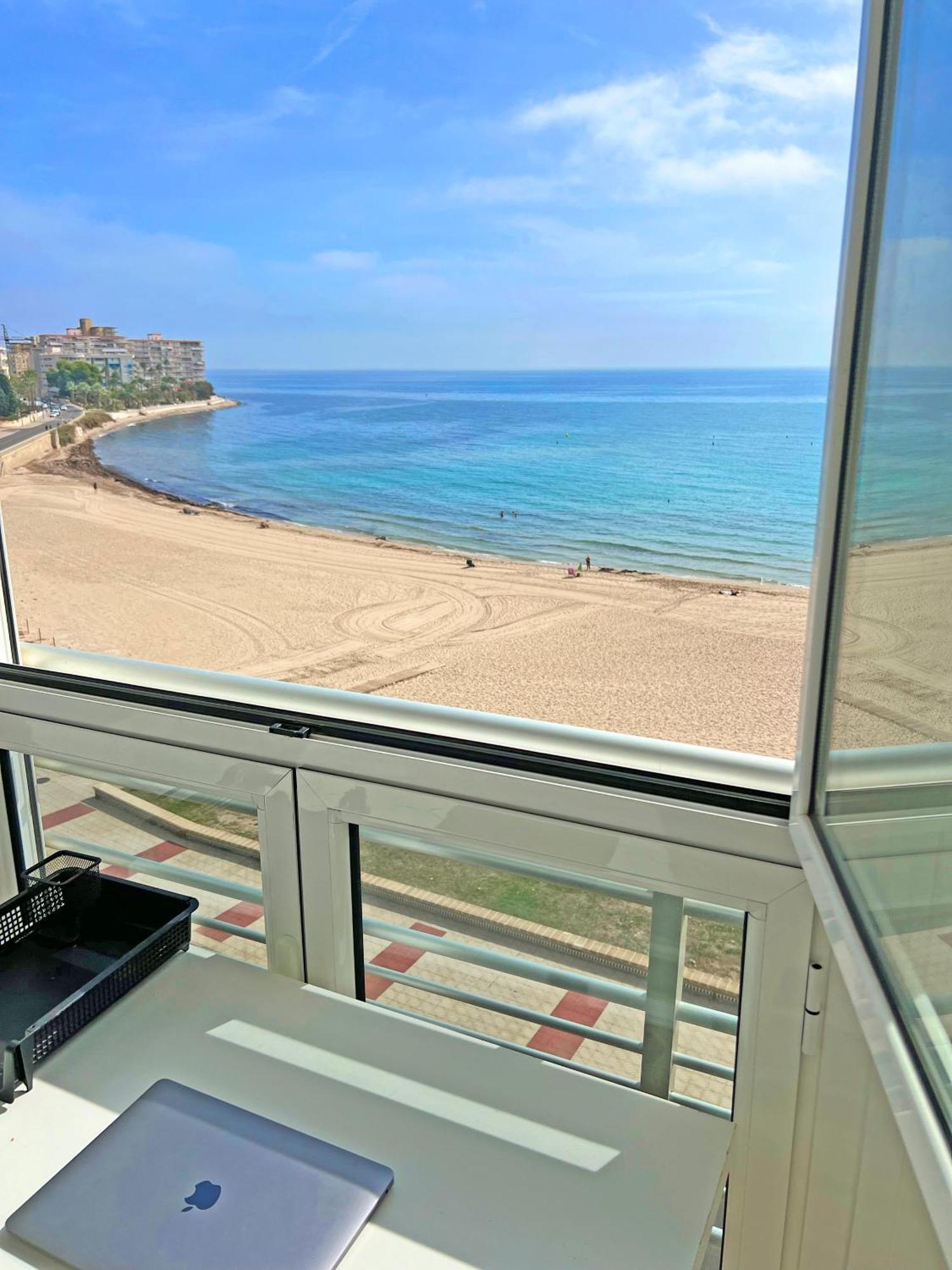 Ferienwohnung Atico Frente Al Mar 2 Terrazas Barbacoa Y Parking Sujeto A Disponibilidad El Campello Exterior foto